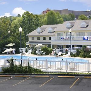 Honeysuckle Inn & Conference Center